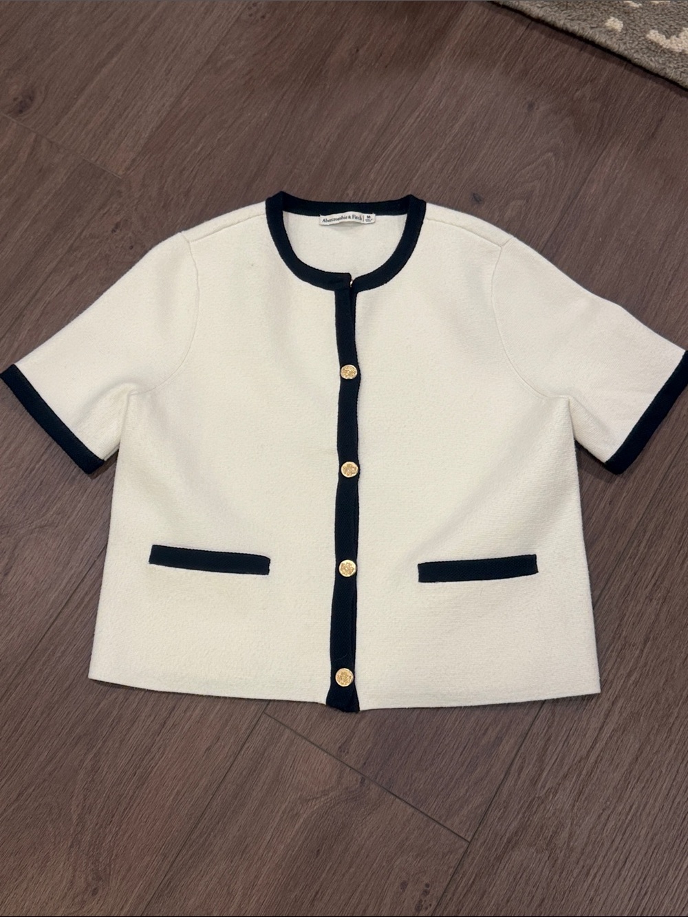 Abercrombie & Fitch LuxeLoft White Short-Sleeve Cardigan